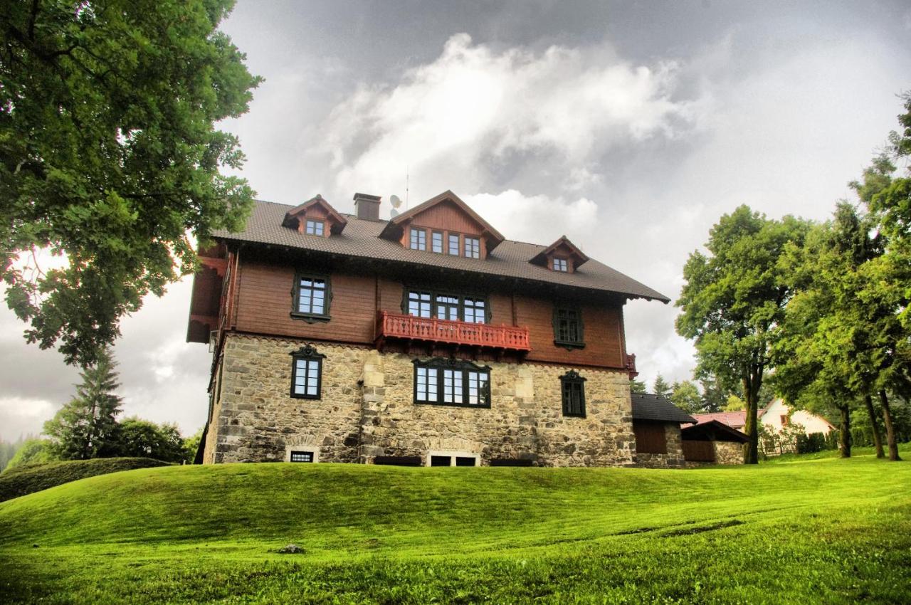 Hotel Svaty Tomas Přední Výtoň Exterior foto
